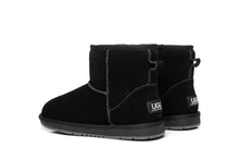 Load image into Gallery viewer, SALE. MINI ugg boots
