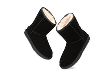 Load image into Gallery viewer, SALE. SHORT Ugg Boots