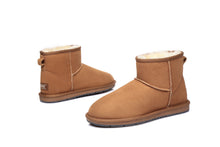 Load image into Gallery viewer, SALE. MINI ugg boots