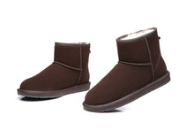 Load image into Gallery viewer, SALE. MINI ugg boots